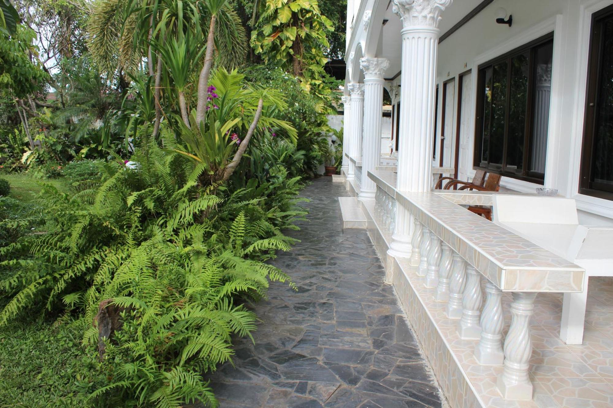White Elephant Resort Surin Bagian luar foto