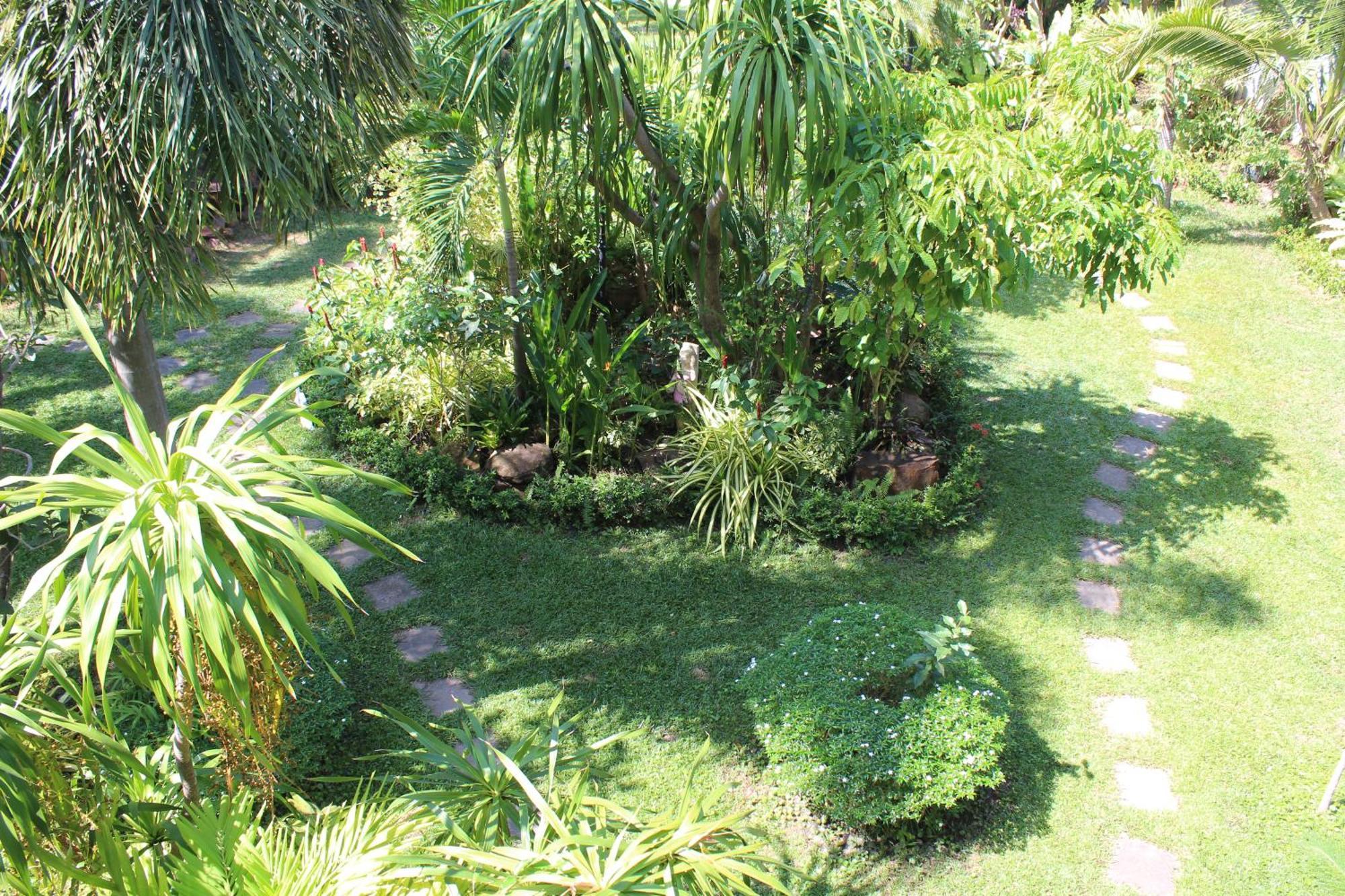 White Elephant Resort Surin Bagian luar foto