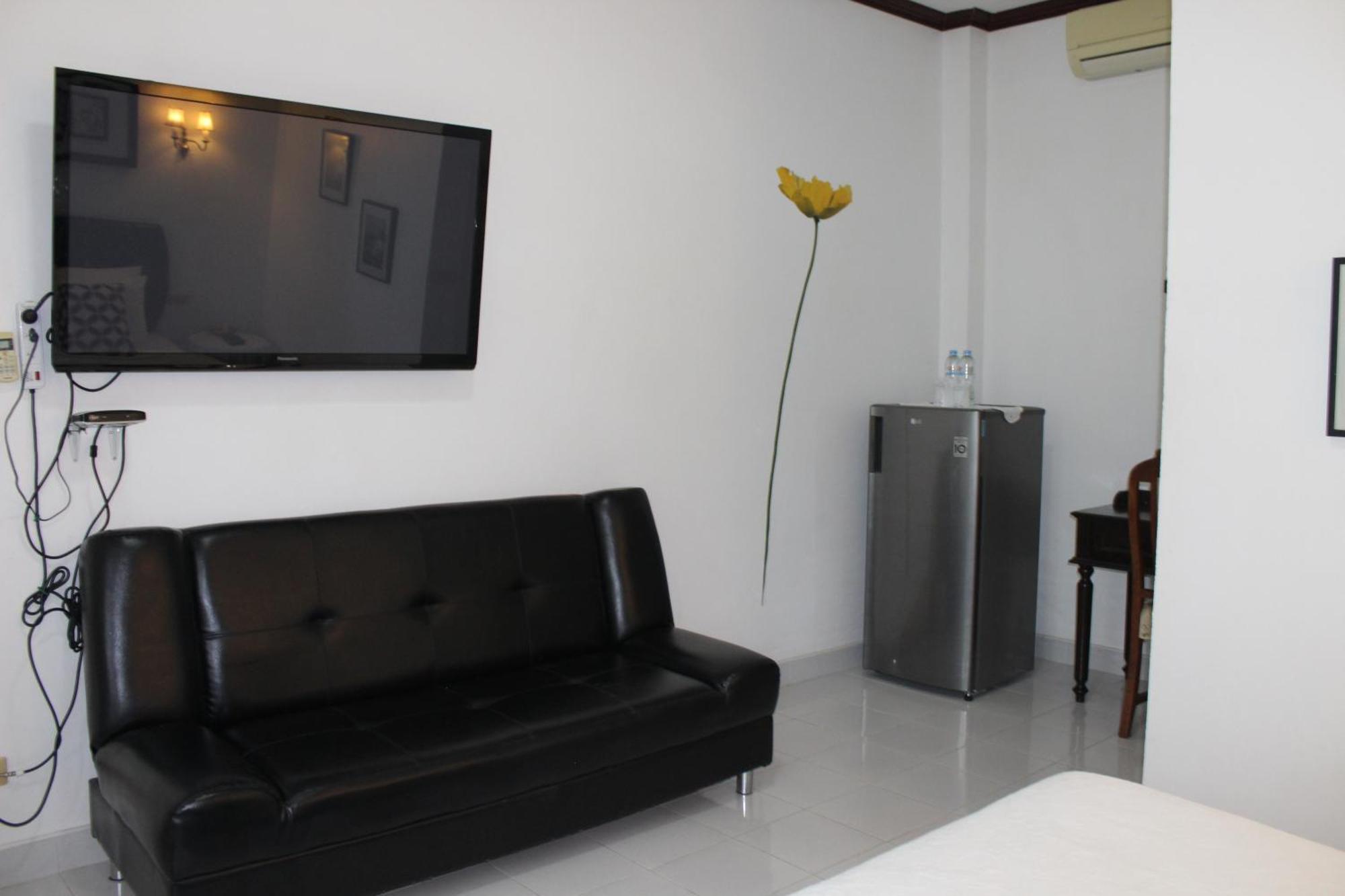 White Elephant Resort Surin Bagian luar foto